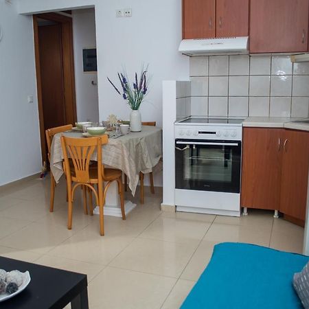 Appartement Sun By The Sea 2 à Agia Pelagia  Extérieur photo