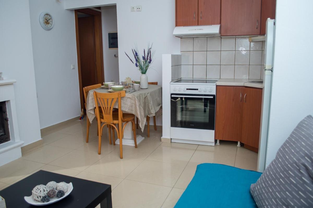 Appartement Sun By The Sea 2 à Agia Pelagia  Extérieur photo