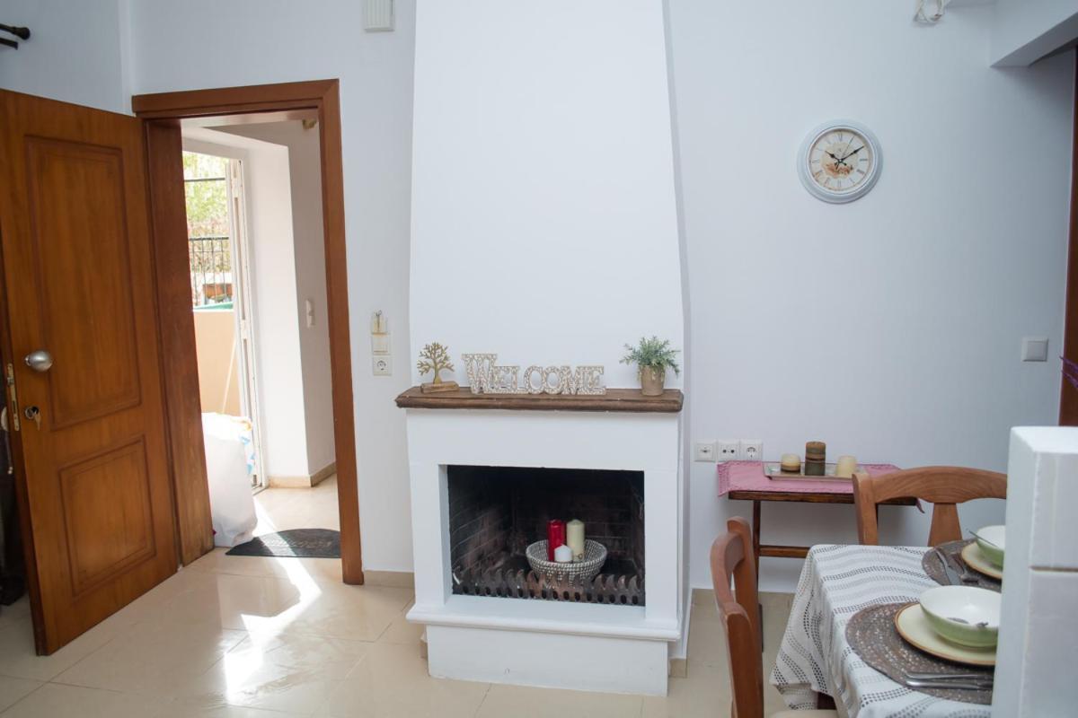 Appartement Sun By The Sea 2 à Agia Pelagia  Extérieur photo